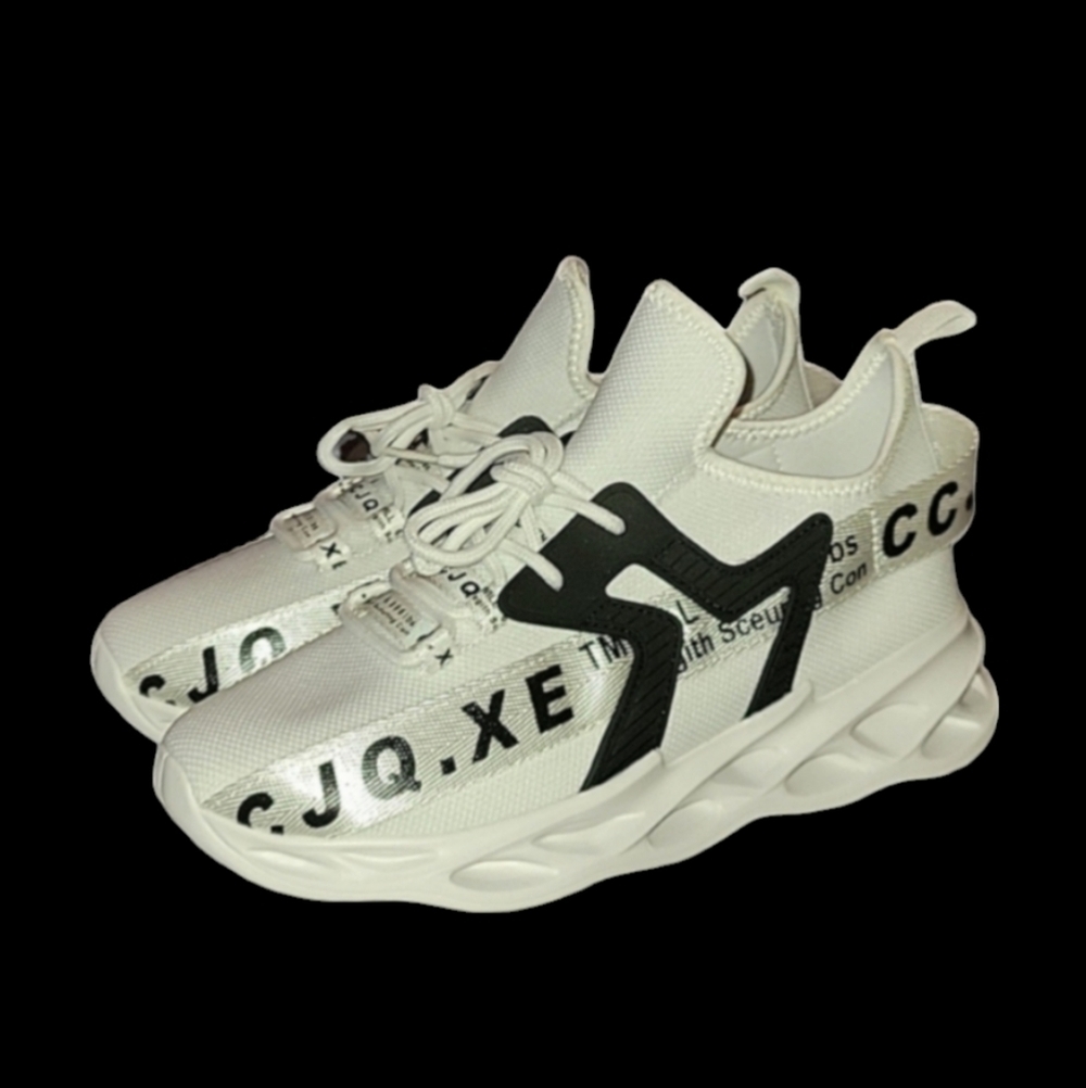 🆕️ NEW Men's Size 6.5 Athletic Shoes Sports  Casual Trainers Sneakers NWT